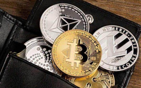 木头姐为何对比特币持“中性到积极”态度？她如何看待市场的极度超卖状态？